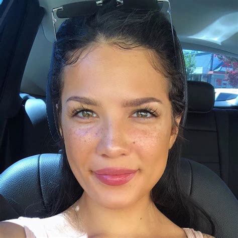 All The Best Celebrity Freckle Baring Selfies Beautycrew