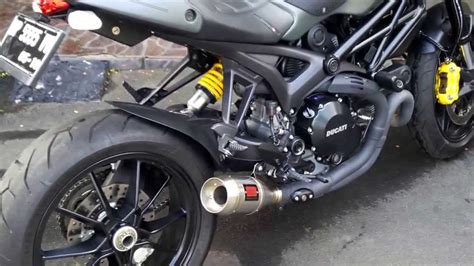 Ducati 1100 ducati monster 1100 evo moto ducati ducati cafe racer cafe racer bikes custom motorcycle helmets chopper motorcycle motorcycle design motorcycle 2013 ducati monster m1100 evo diesel designer edition (not diesel engine!) with collision damage. Knalpot Racing Werkes Terpasang di Ducati Monster Diesel ...