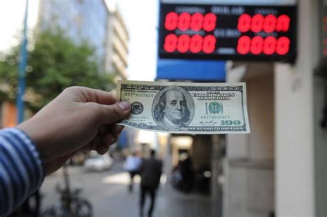 El Dólar Volvió A Subir La Gaceta Salta
