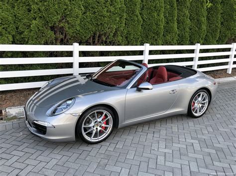 20125 991 Carrera Cab Gt Silver On Red 11 Of 69