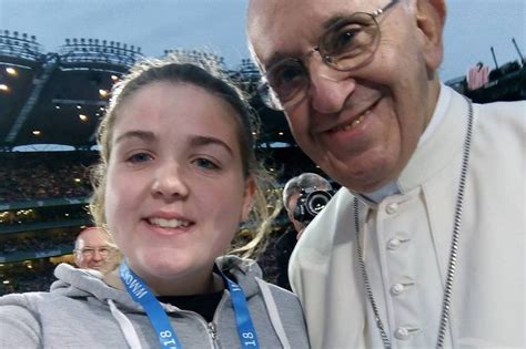 Girl 12 Who Got A Selfie With Pope Francis Is Over The Moon