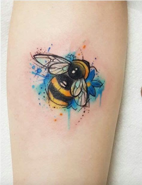 Bee And Flower Tattoo Tatuaje De Insectos Tatuaje Con Abejas Y