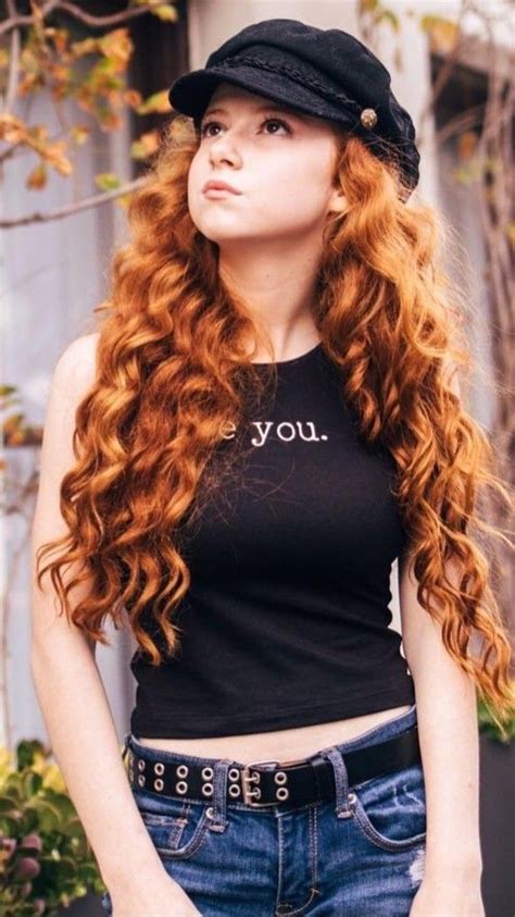 Pin By Vdcamp On Francesca Capaldi Beautiful Red Hair Red Hair Woman