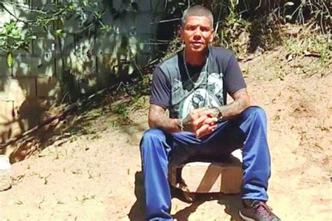 We did not find results for: Maior serial killer do Brasil vira 'celebridade' no ...