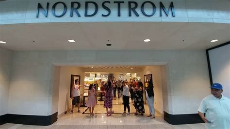Nordstom Closing The At The Northgate Mall Youtube