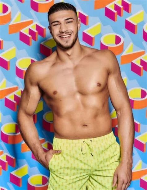 tommy fury love island 2019 hunk s ex millie roberts strips off on instagram celebrity news