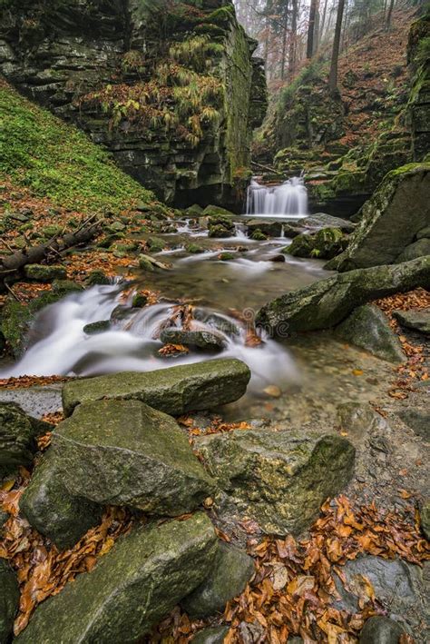 Autumn Waterfalls With Stones Stock Image Image Of Refreshing Park