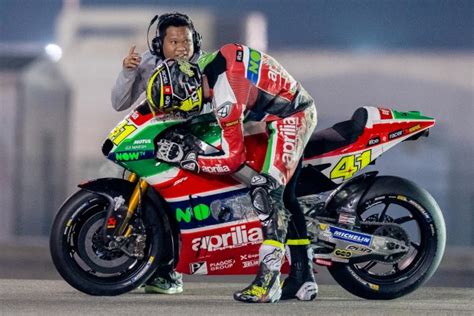 The source claimed his net income upto ($4.5 million). MotoGP | Aleix Espargarò: "Abbiamo ancora margine" - Moto ...