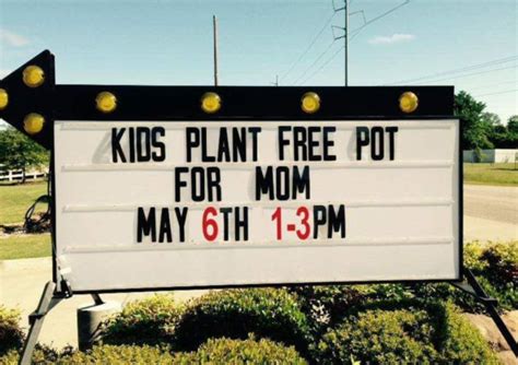 Retail Hell Underground Mothers Day Signage Fail Pot For Mom