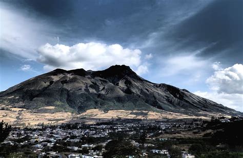 Hd Wallpaper Volcano Extinct Volcano Imbabura Andy Ecuador South