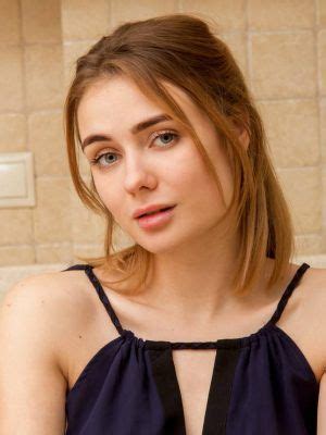 Alice Shea Height Weight Size Body Measurements Biography Wiki Age Brown Hair Colors