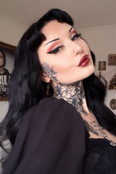 15 Goth Eyeliner Ideas For When You Want To Experiment — Moonsugar