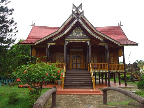 Menakjubkan Gambar Rumah Adat Kalimantan Timur Bangun Ide Desain