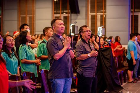 Combined Ccr Prayer Meeting Catholic Sabah