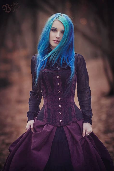 Pin By Sheri Lynn On Creepy Girls ‍♀️ Gothic Outfits Gothic Dress Fashion