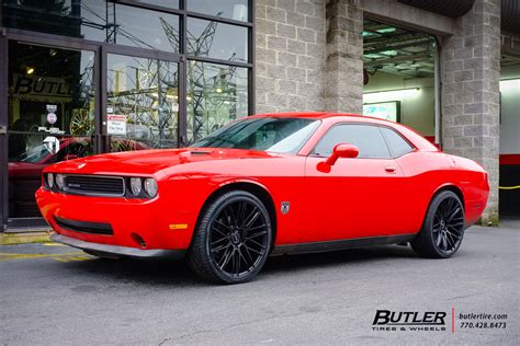 Posted in dodge, motorsport, nascar, racing. Dodge Challenger Savini BM13 22x