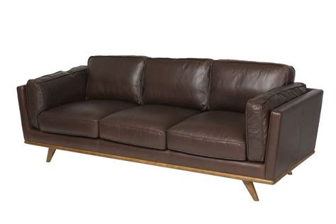 We design wholesale gifts, accessories, decor, linens & embroidery blanks exclusively for retailers. Las Vegas Aria Sofa - Charme Mocha Leather | Sofa, Sofas ...