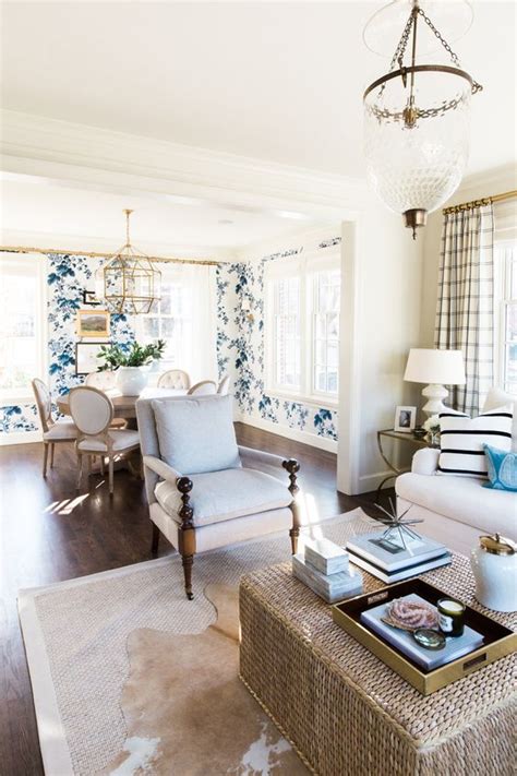 25 Most Beautiful Traditional Living Room Decorating Ideas Youll Love