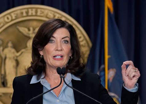 New York Governor Hochul Signs Moratorium To Restrict Crypto Mining