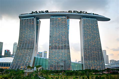 A Guide To Singapore S Marina Bay Sands