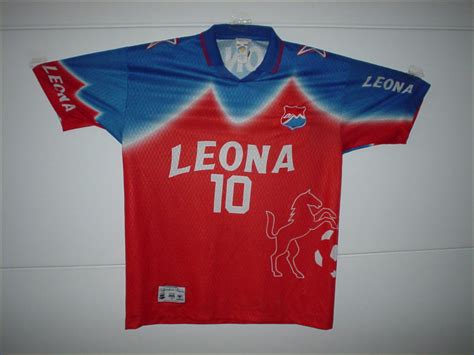 Mar 10, 2017 · 1. Independiente Medellín Home football shirt 1996 - 1997.