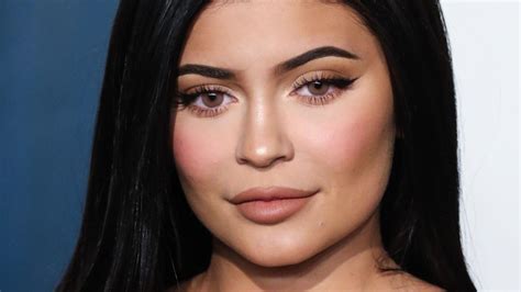 Kylie Jenner Zeigt Sich Komplett „oben Ohne“