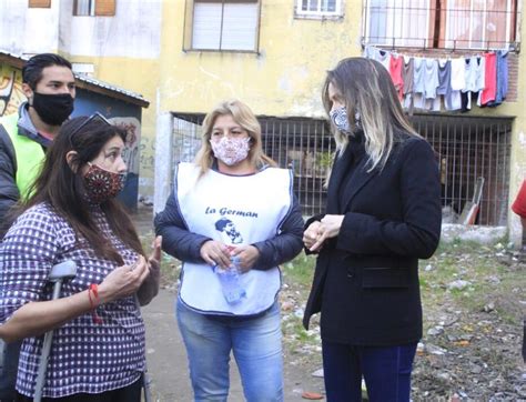 Let us know what's wrong with this preview of huracán malena by verónica valenzuela. Tres de Febrero: Malena Galmarini y Diego Valenzuela ...