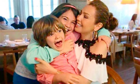 ¡amor Incondicional Thalía Presume A Sus Hijos Más Que Nunca