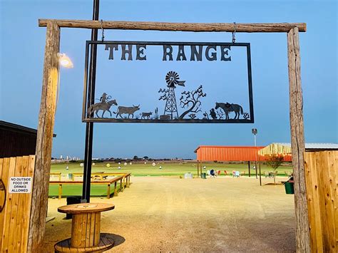 Lubbock's The Range, Restaurant, Bar & Driving Range, Reopens