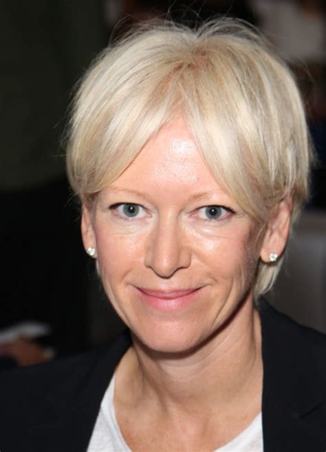 Let your haircut planning commence! Joanna Coles hair | Hairstyles for thin hair, Short hair ...