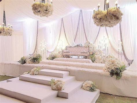 Pelamin Putih Gold Mewah Pelamin White And Gold Exclusive By