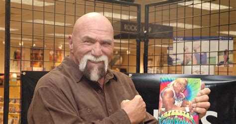 WWE Hall of Famer 'Superstar' Billy Graham on Life Support, Wife