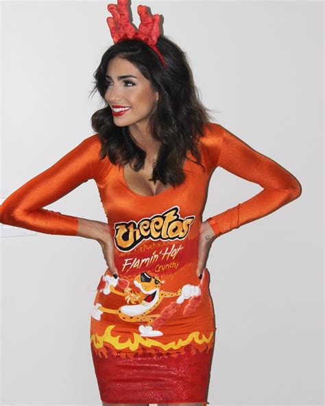 Hot Cheetos Girl Tik Tok Wallpaper Reverasite