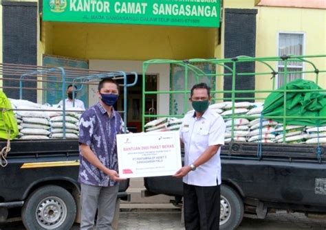 Pt pertamina ep melalui program gampong berdaya tampur paloh pertamina asset 1 rantau field mendapatkan penghargaan padmamitra award 2020 dari kementerian sosial. Pertamina EP Bagikan 2.000 Paket Beras untuk Masyarakat ...