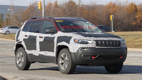 The 2019 Jeep Cherokee Is Getting A Refresh To Look More Like The Jeep