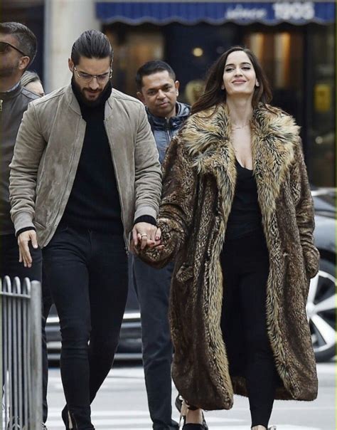 Настя каменских показала фото с maluma. maluma & natalia | Fashion, Bomber jacket, Leather jacket