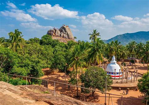 View image of sri lanka's sacred city of anuradhapura was the first established kingdom on the for years, the sound of beethoven meant bread in sri lanka. Reise nach Sri Lanka - Kultur und Abenteuer mit Schweizer ...