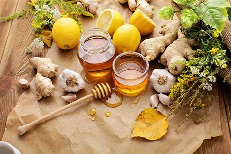 4 Benefits Of Garlic And Honey Ways To Use Garlic And Honey Dabur Honey