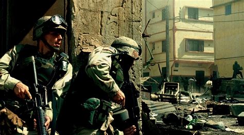 From acclaimed director ridley scott (gladiator, hannibal) and renowned producer jerry. Movie Review: Black Hawk Down (2001) | The Ace Black Blog
