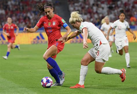 Video Us Womens Soccer Player Drops Steps On American Flag