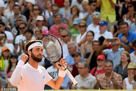 Sie waren als coach von nikoloz basilashvili auch teil. Alexander Zverev fails to finish off Nikoloz Basilashvili ...