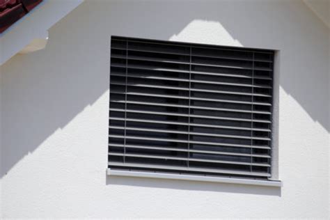 Ich freue mich auf ein persönliches gespräch. Fenster mit Jalousie im Zwischenraum » Diese Kosten fallen an