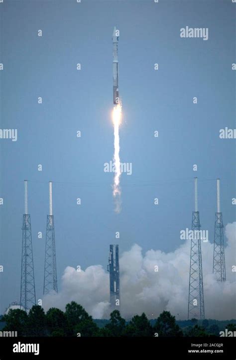 Lro And Lcross Mission Launch Atlas Vcentaur Carrying Nasas Lunar
