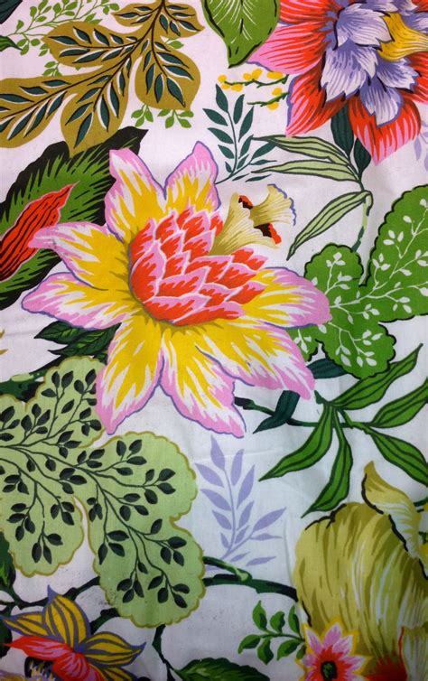 Antique french chinoiserie tropical bird tropical flowers wallpaper black background illustration. Floral: The taste of Petrol and Porcelain | Interior ...