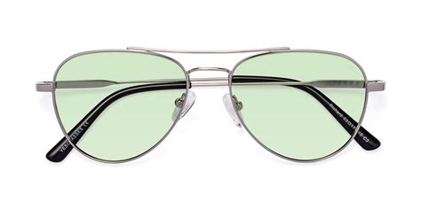 Silver Lightweight Metal Aviator Tinted Sunglasses With Light Green Sunwear Lenses Richard
