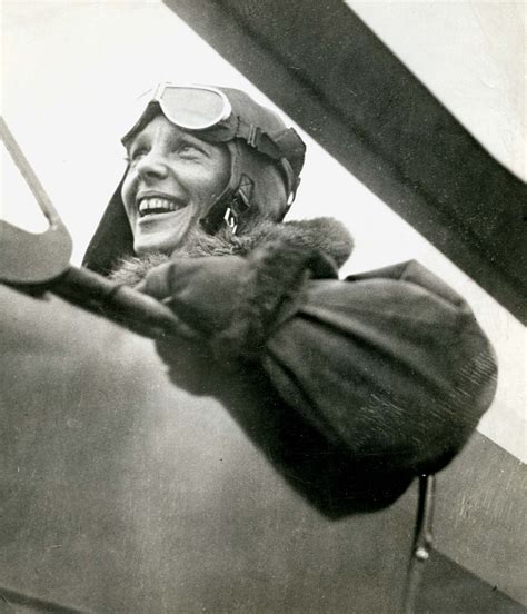 Photos Of Amelia Earhart