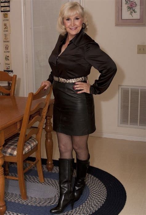 Milfs In Leather 1️⃣0️⃣k On Twitter Rt Nowthatshorny