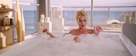 Naked Margot Robbie In The Big Short