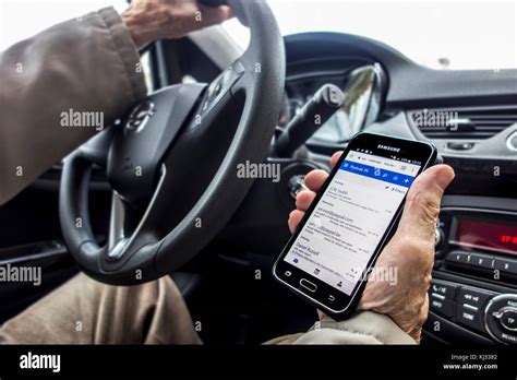 Car Checking Hi Res Stock Photography And Images Alamy
