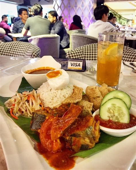 10 best halal buffets in kl under rm100 [2018 update]